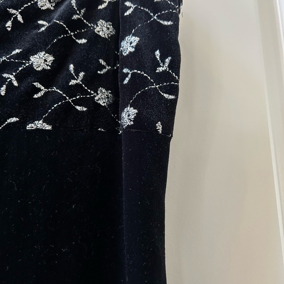 Vintage Y2K velvet embroidered maxi dress. Bling. Dark romantic. Goth. - Picture 4 of 8